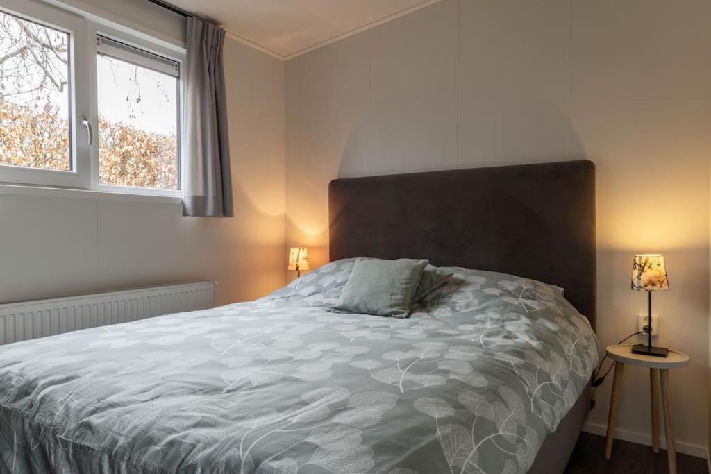 Gezellig Modern Chalet Midden Op De Veluwe 伊皮 外观 照片